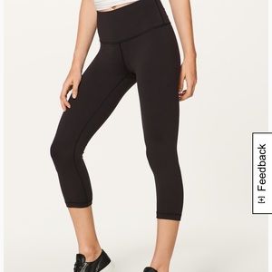Lululemon black cropped leggings